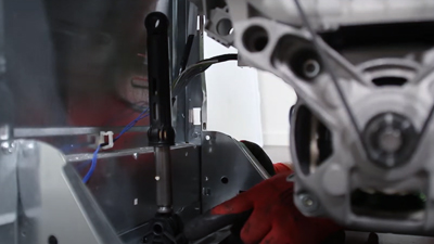 Comment changer l'amortisseur d'un lave-linge ?